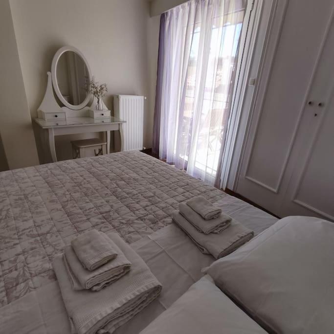 Plaka'S Heart Apartment Athena Bagian luar foto